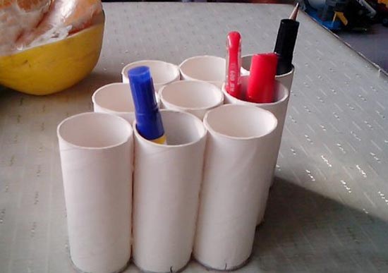 废纸筒手工DIY一个笔筒图解教程